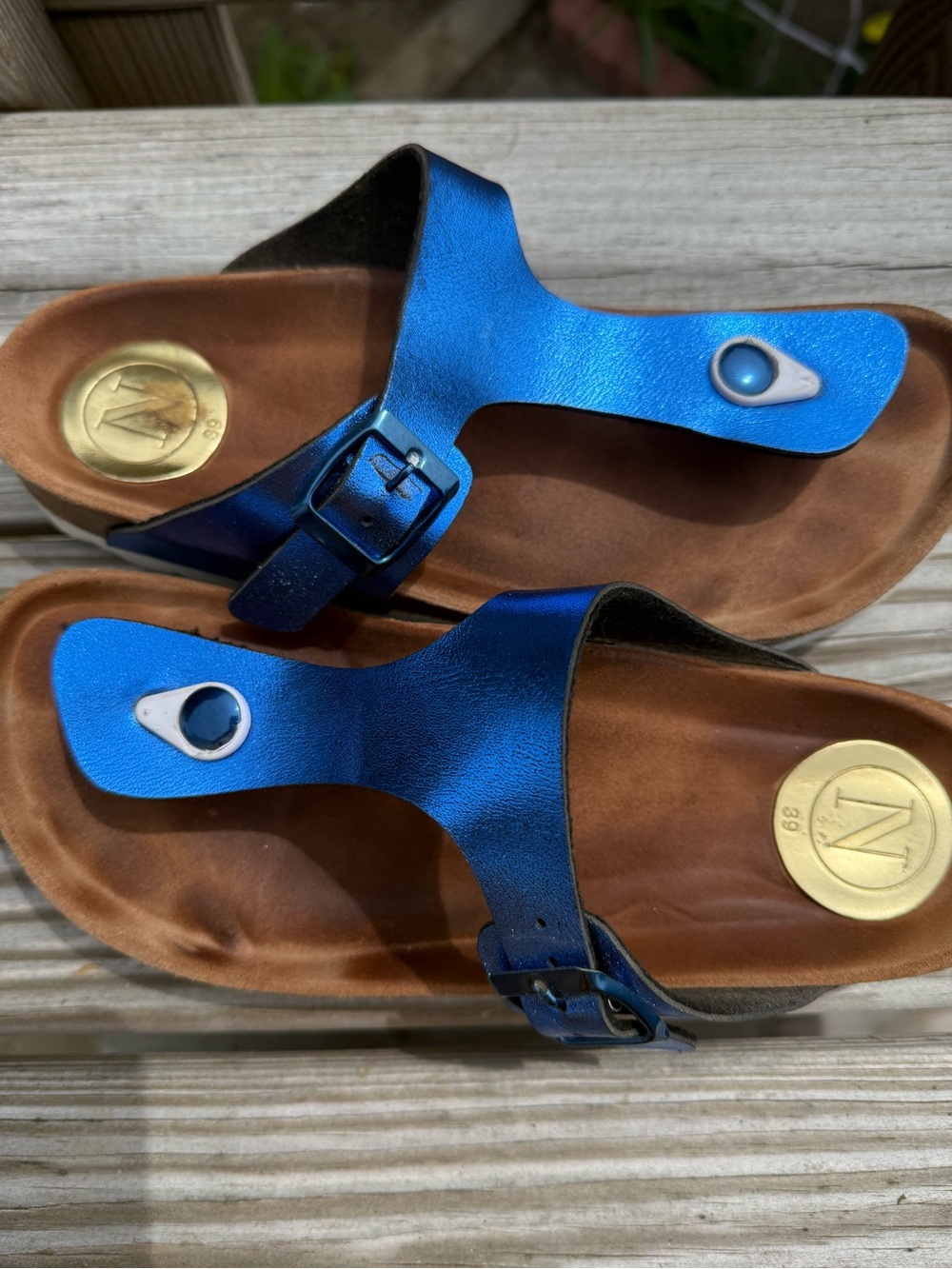 Metallic Blue Women's Toe-Post Sandals - Unbranded